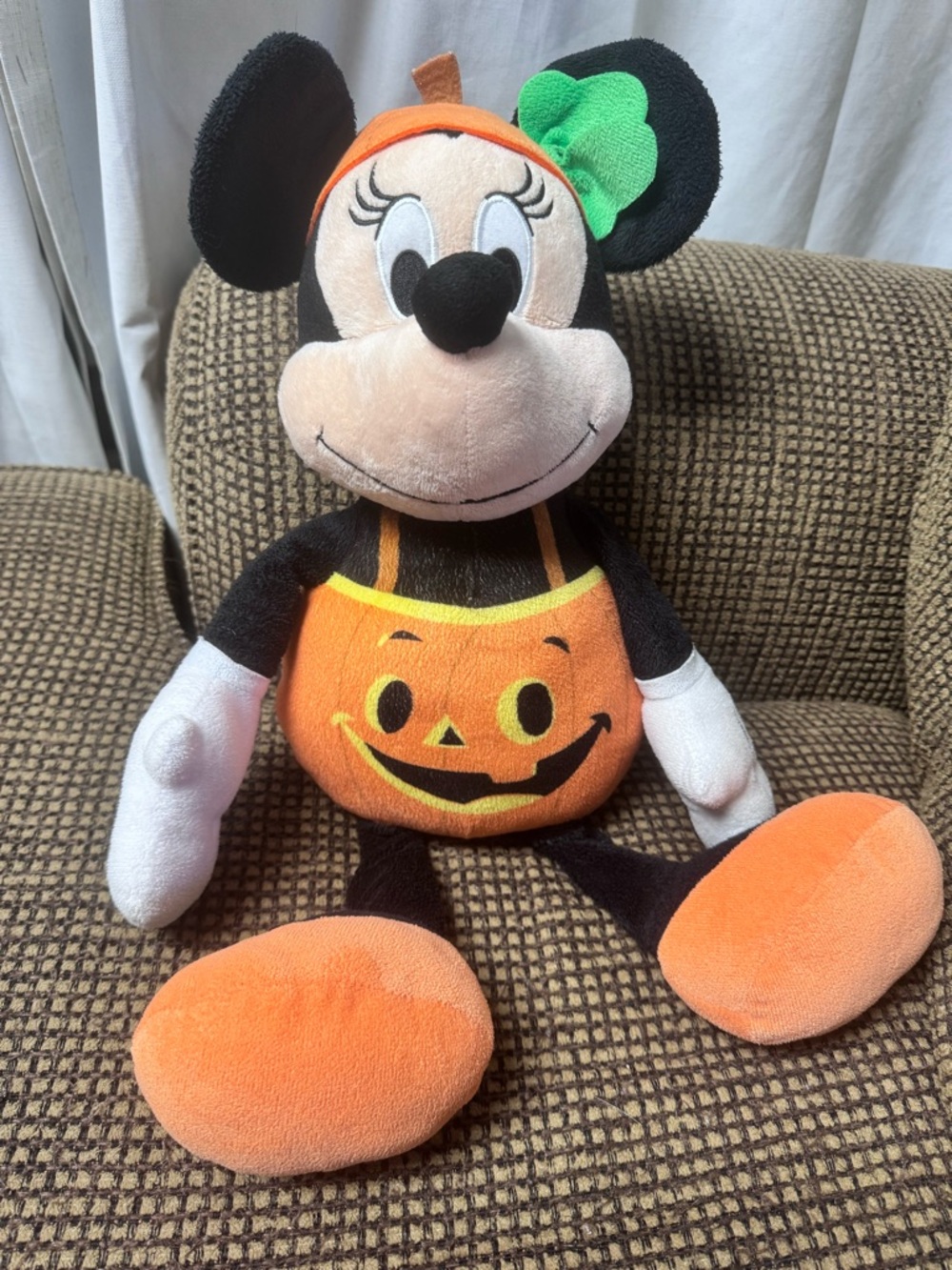 Disney Minnie Mouse Plush in Orange Pumpkin Outfit with Green Bow